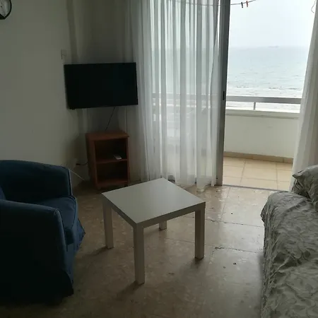 Palm Sea View *